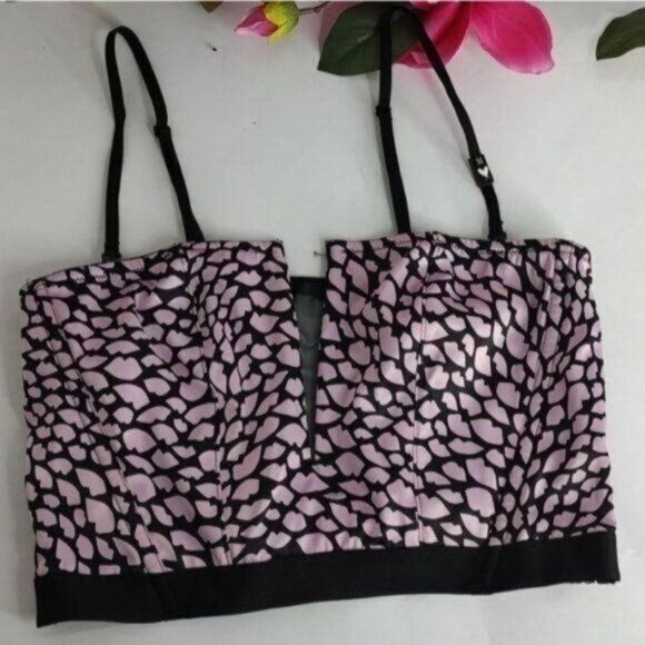 Victoria's Secret Bustier Corset M Very Sexy Lips Lavender Black Bralette - Picture 3 of 10
